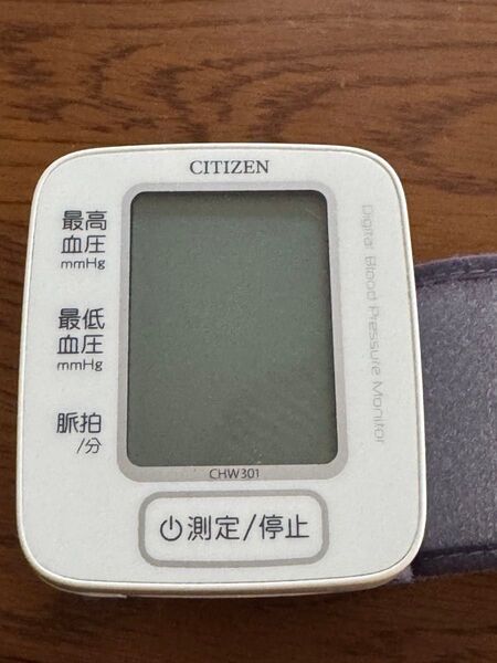CITIZEN 血圧計 CHW301