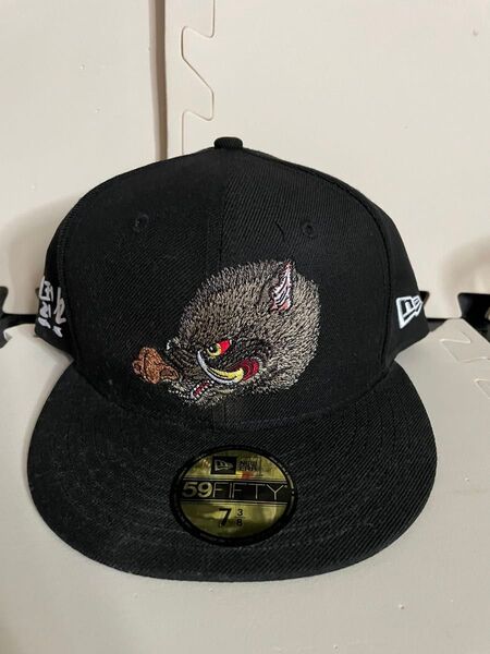 NEW ERA 59FIFTY 石川真澄コラボレーションキャップ猪 干支 亥ニューエラオリジナル 7 3/8(58.7cm)
