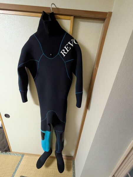 REVO ウエットスーツ ライトドライ