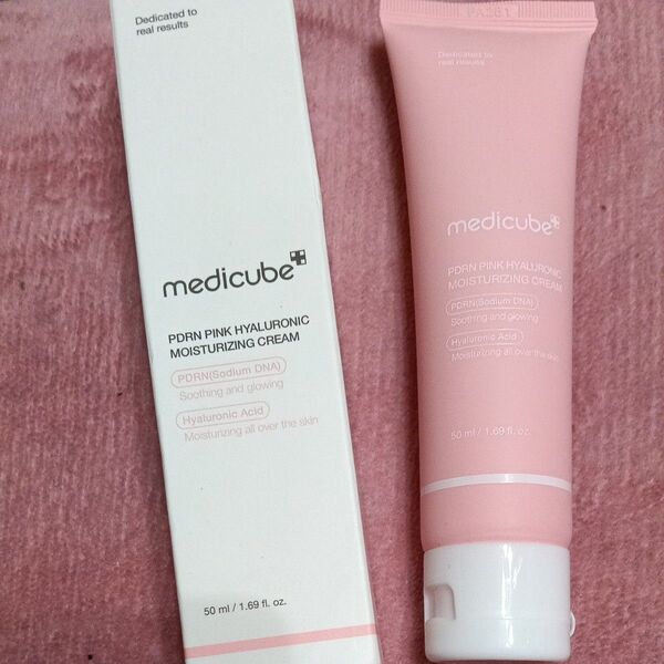 medicube PDRN PINK HYALURONIC MOISTURIZING CREAM 50ミリ 新品未使用