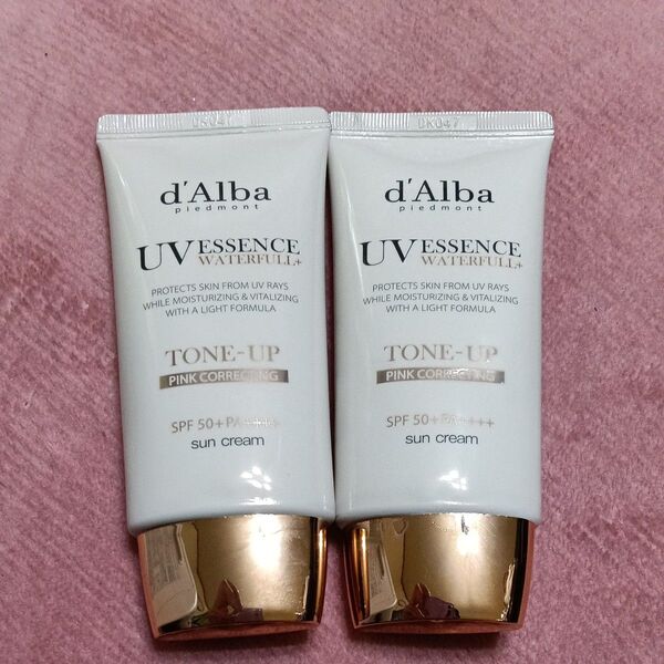 d'Alba UV ESSENCE WATERFULL+ ピンク日焼け止めクリーム 2個セット 新品未使用 1つ50ミリ