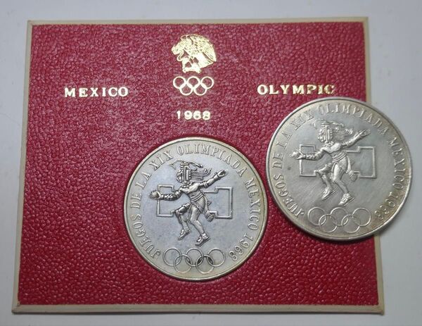 メキシコオリンピック 25ペソ銀貨 極美品 2枚まとめて