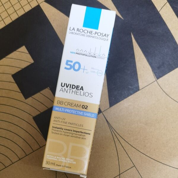 ラ ロッシュ ポゼ UVイデア XL プロテクションBB 02 ナチュラル 30ml