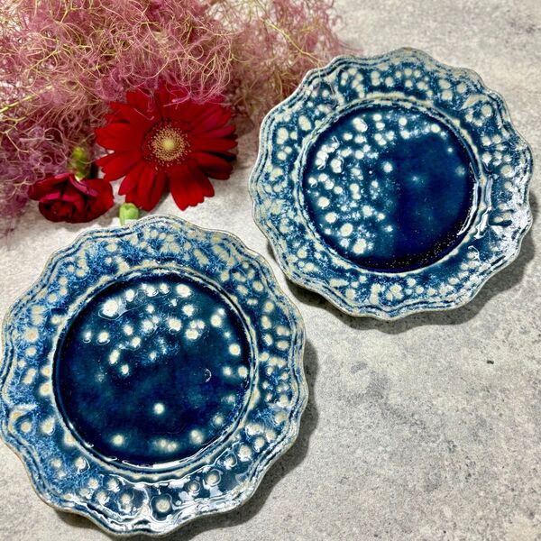 青い月プレート 2枚 皿 ブルー ネイビー 小皿 13cm 美濃焼 手作り 作家 油滴天目釉 ヴィンテージ調 アンティーク調