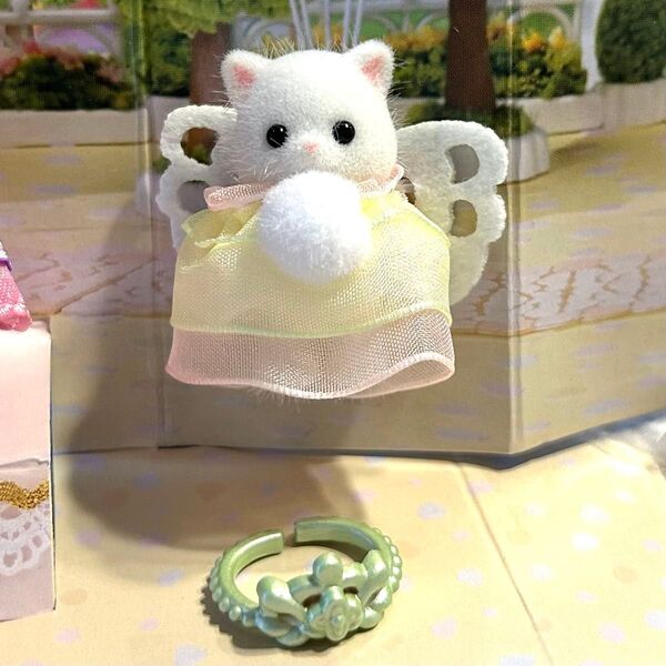 シルバニアファミリー ゆめいろ赤ちゃんプリンセスセット ペルシャネコの小さい赤ちゃん ※単品