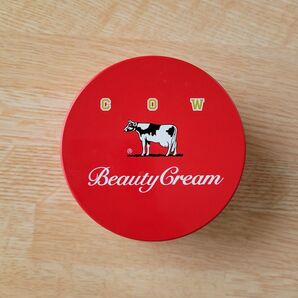 牛乳石鹸クリーム 缶