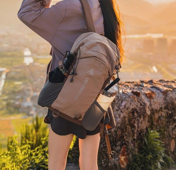 大容量 登山 リュック バックパック アウトドア バックパック リュック 登山 大容量 防水 軽量 トレッキング リュックサック