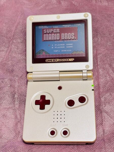 ゲームボーイアドバンスSP ファミコンカラー(動作確認済)ソフト2本スーパーマリオブラザーズ、ドンキコング付き