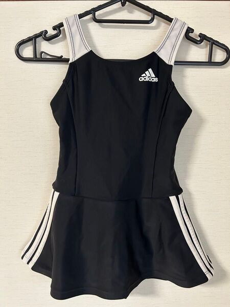 adidas スクール水着 110〜120