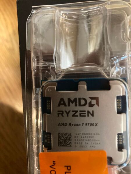 AMD Ryzen7 9700X バルク品