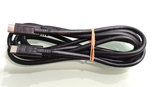 未使用品 EIZO純正 モニタ用 USB Type-C ケーブル CC200SS-5A-2B 2m