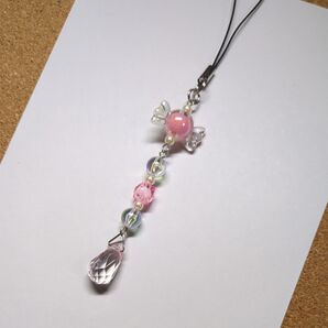 ハンドメイドビーズストラップ☆ピンク系☆キャンディ・しずく型