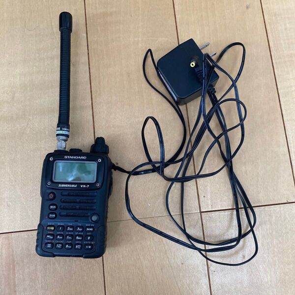 YAESU standard vxー7 トランシーバー 八重洲無線 VX-7 YAESU STANDARD 無線機