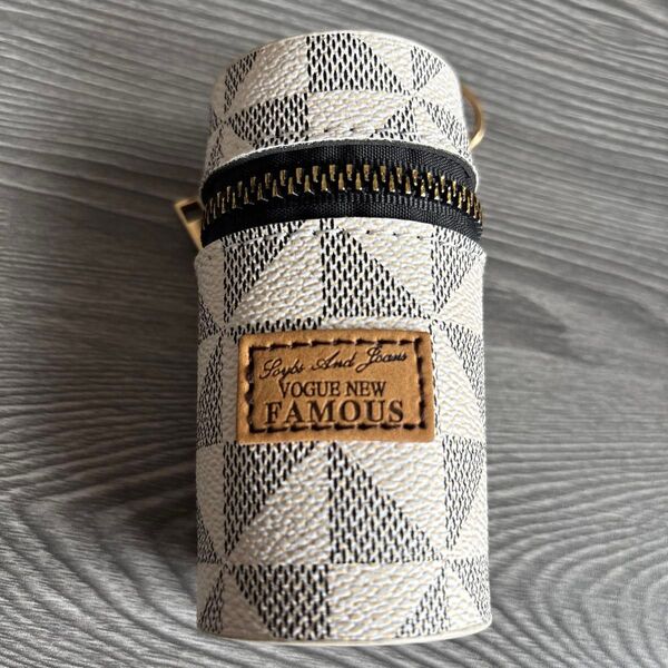 VOGUE NEW FAMOUS リップケース 白