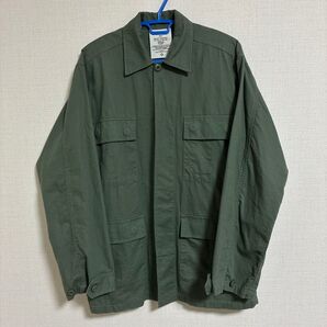 【used】SURPLUS ミリタリージャケット 長袖シャツ ミニタリー ARMY 米軍 カーキ