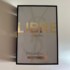 YVES SAINT LAURENT リブレ オーデパルファム