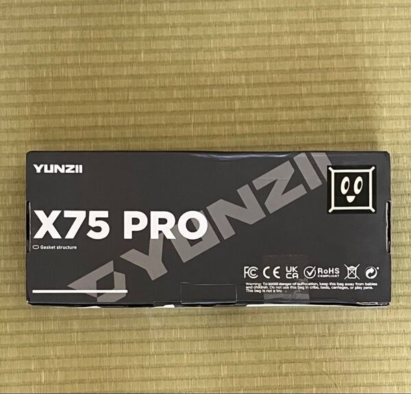 YUNZII X75 PRO ホワイト 82キー キーボード