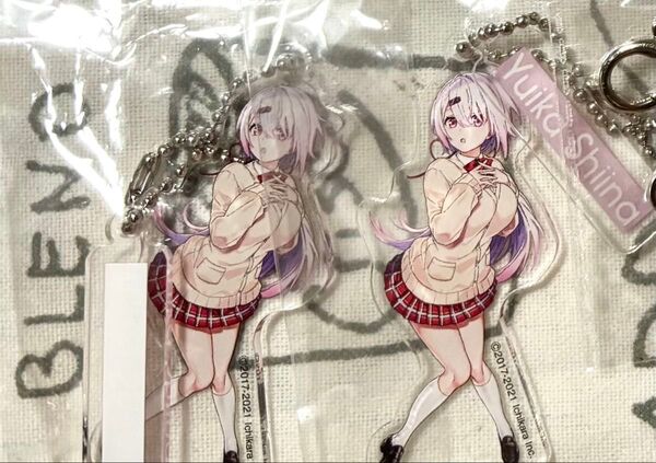 椎名唯華 アクリルキーホルダー