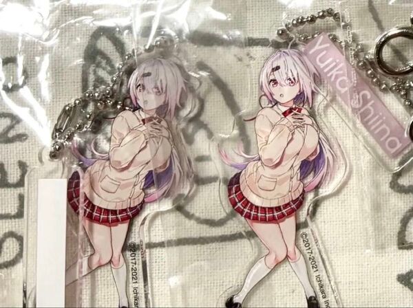 椎名唯華 アクリルキーホルダー
