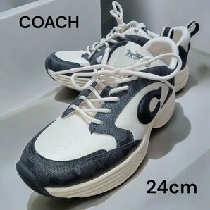 未使用★COACH★コーチ★スニーカー★ストライダースニーカー★シグネチャー★厚底