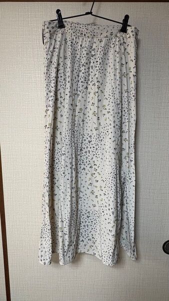 ロングスカート 小花柄
