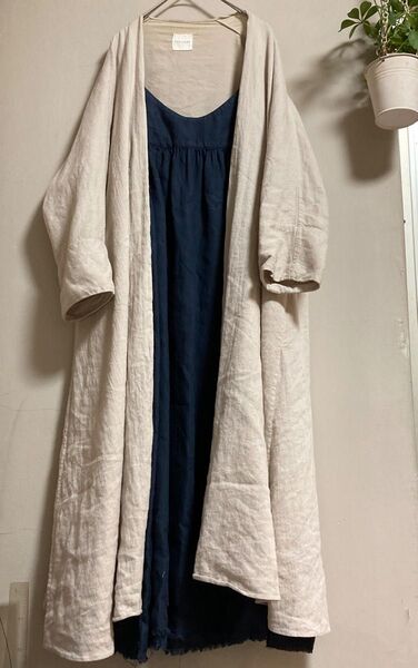 nest Robe お値打ち!新品 未使用 キャミワンピース リネン ギャザーワンピース 濃いネイビー 重ね着用に 定価割れ!