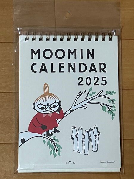 2025 卓上カレンダー ムーミン リトルミィ スナフキン