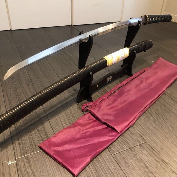 刃渡61.9cm 無銘 優働き刃紋 日本刀 反り1.8cm 長物白鞘 太刀 登録証付 脇差 高級刀袋付き