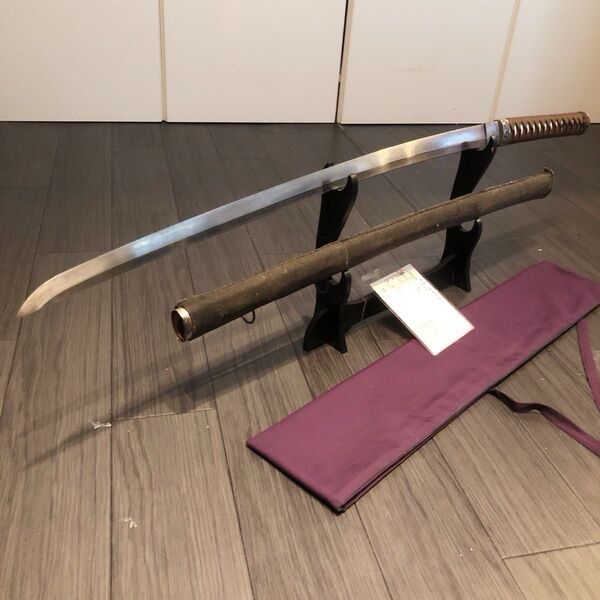 【関住池田兼綱】刃渡67.5cm 優刃紋あり 厚みと迫力のある太刀 在銘 日本刀 反り1.6cm 長物 刀袋付き 大切先