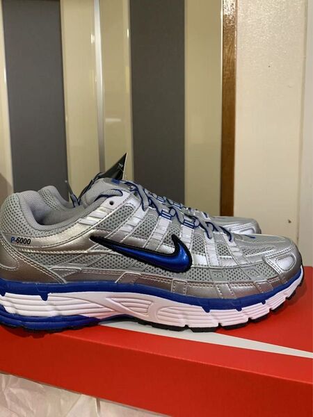 NIKEナイキ P-6000 Silver/Blueスニーカー レディースサイズ27cm メンズサイズ26.5cm BV1021