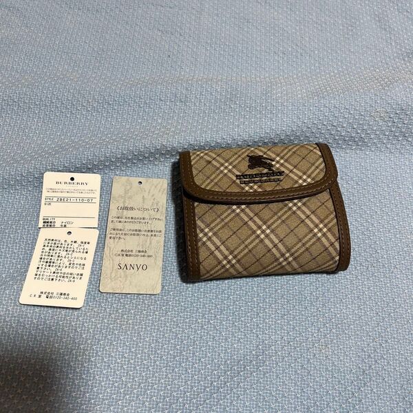 BURBERRY 二つ折り財布 ノバチェック ZBE21-110-07 ベージュ系