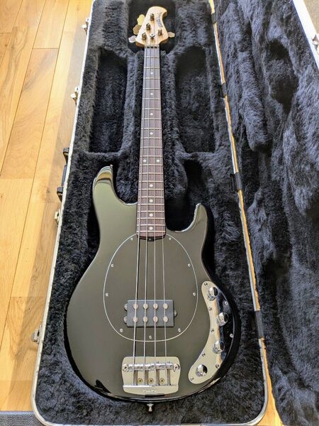 MUSICMAN StingRay 4 USA