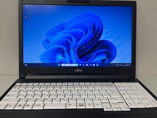 富士通 LIFEBOOK A5510/DX Win11pro