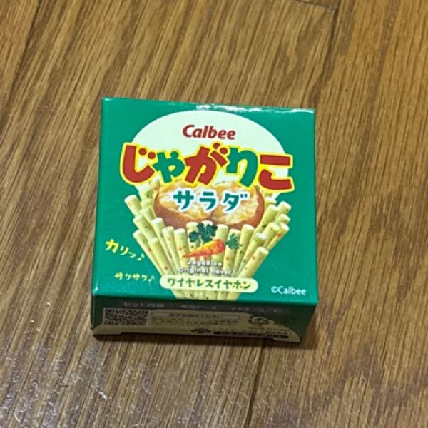 イヤホン Calbee じゃがりこ ワイヤレスイヤホン