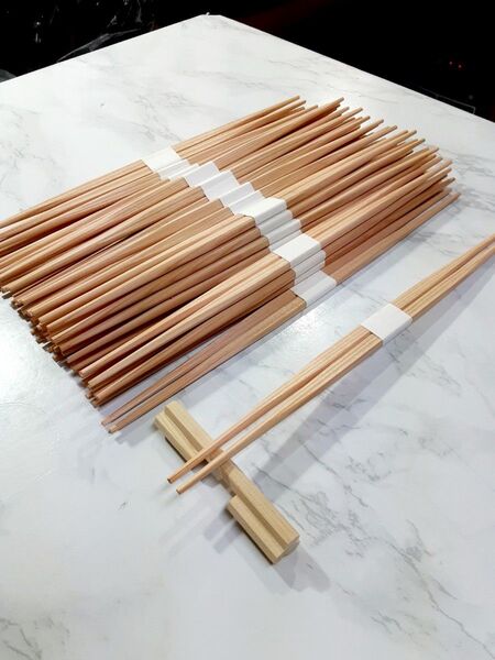 お箸(吉野杉卵中)赤染26㎝40膳帯巻き