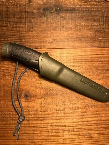 MORAKNIV モーラナイフ ステンレス オリーブドラブ