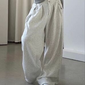 タック入りワイドスウェットパンツ ライトグレー