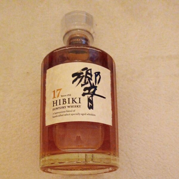 サントリーウイスキー響17年ボトル700ml