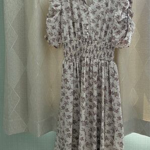 【マシンウォッシャブル】フラワープリントウエストシャーリングワンピース