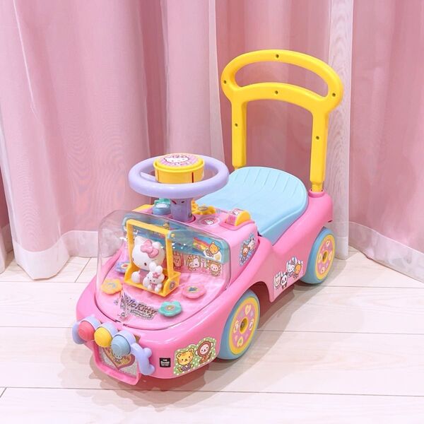 希少 廃番品 乗用 わくわく ハロー キティ 手押し車