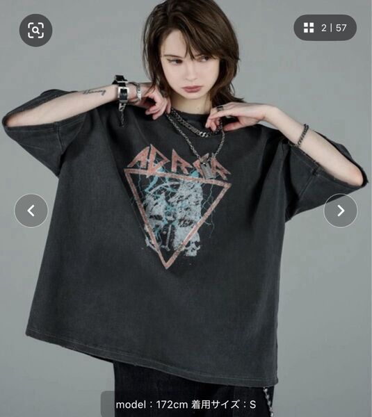 ヘビーコットンヴィンテージライクレトロロゴダメージピグメントTシャツ