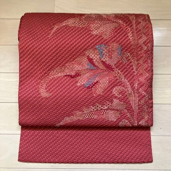 中古 ◆ 大久織物謹製 本場筑前博多織 草木染手織の八寸名古屋帯 赤〜茶〜柿色系