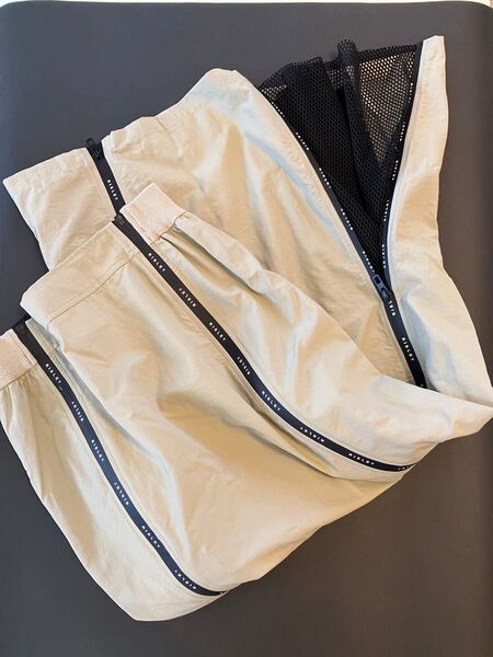 完売 美品 ◆ 人気 Risley(リズレー)メッシュ/ジップ スカート/ベージュ系