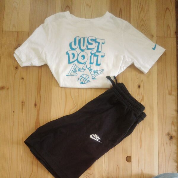 NIKE キッズ150〜160cm Lサイズ ハーフパンツ Tシャツ