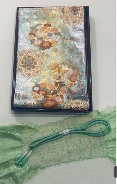 西陣正絹袋帯 正倉院花文 とても綺麗 未使用若草色の春夏をイメージした帯揚帯締をセット