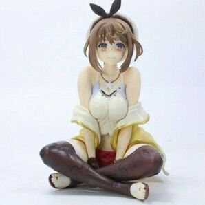 新品未開封 ライザのアトリエ 常闇の女王と秘密の隠れ家 ライザ フィギュア
