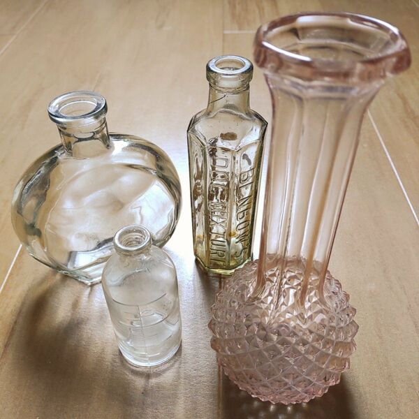 アンティーク【ガラス花器 4点セット+1個】骨董品/花瓶、フラワーベース、レトロ瓶、ヴィンテージ、古道具、古雑貨