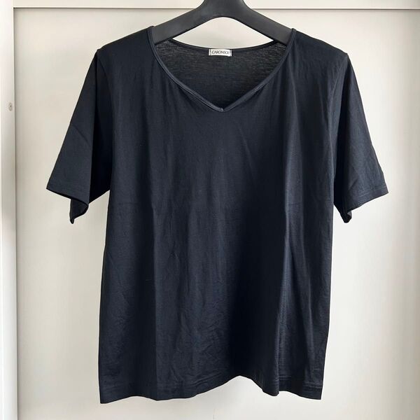 Tシャツ カットソー Vネック ブラック 黒 レディース 肩幅41cm 着丈57cm