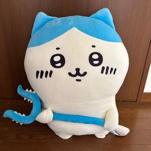 討伐棒をもった特大ぬいぐるみ ハチワレ ちいかわ