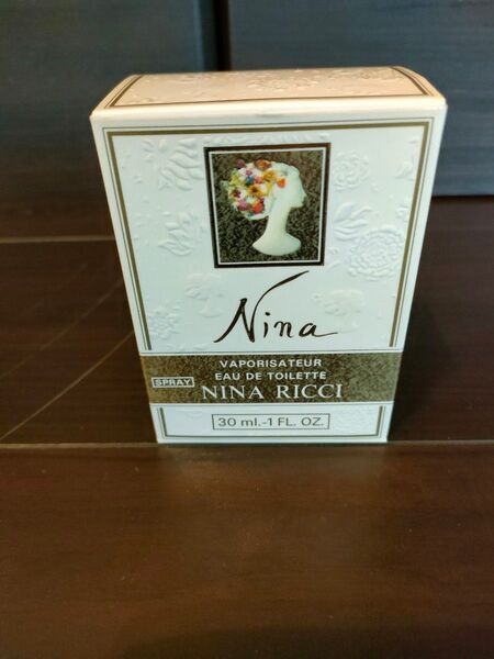 ニナリッチ NINA RICCI 香水 30ml オーデトワレ 未使用
